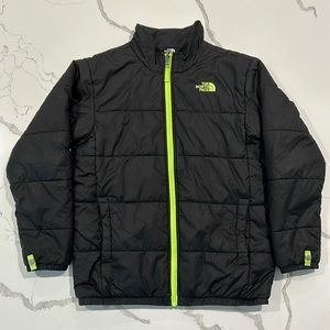 Boys North Face lightweight down coat size 14/16  black w/ neon green detail